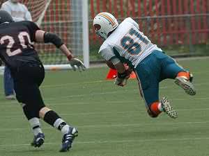 Richard Green makes the catch